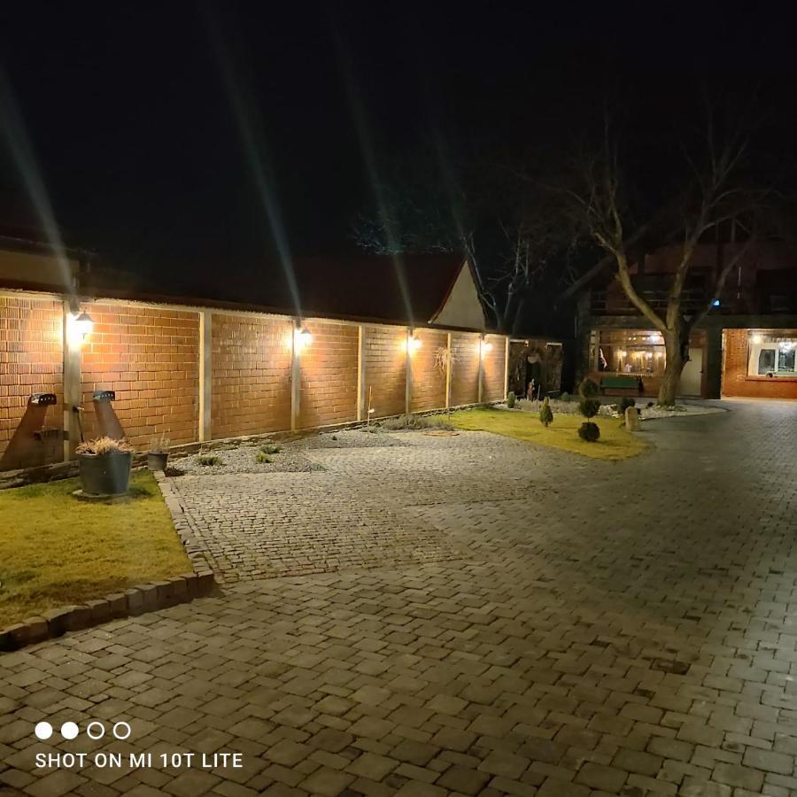 Apartament Travel La Casa Piano House,Cu Parcare Alba Iulia Exterior foto