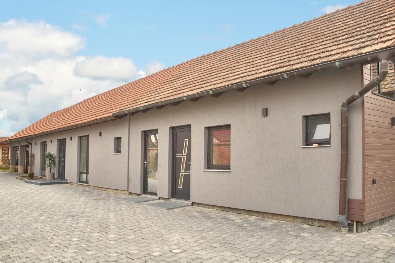 Apartament Travel La Casa Piano House,Cu Parcare Alba Iulia Exterior foto